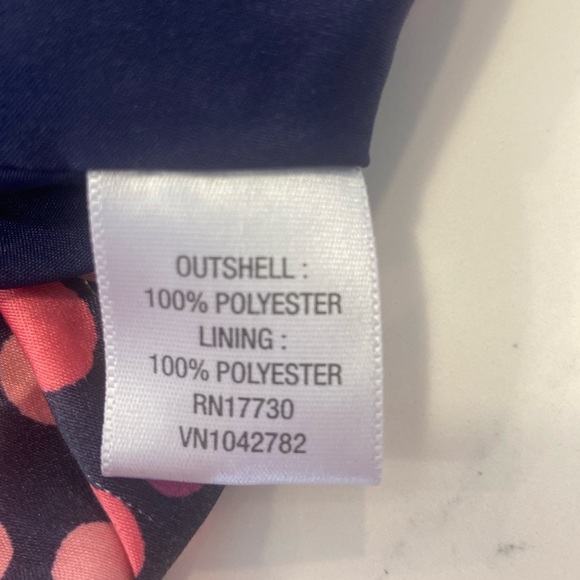 Very cute polkadotted, lined party dress. Girls size 4T - Picture 8 of 9